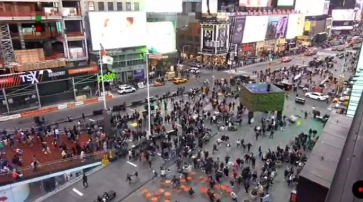 وقوع انفجار و وحشت مردم در میدان تایمز نیویورک + فیلم