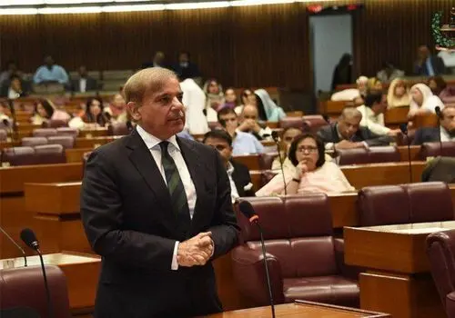 شهباز شریف وارد تهران شد

