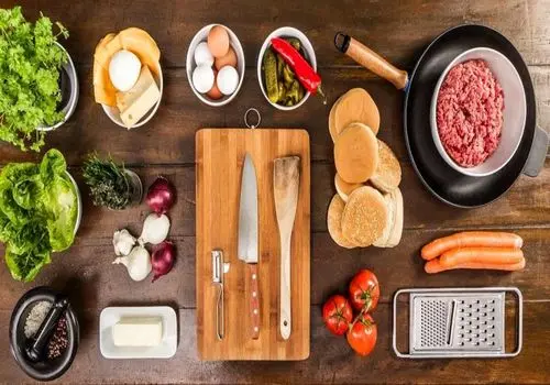 چطور با یک روتین ۷ مرحله‌ای، آشپزخانه‌ای همیشه مرتب داشته باشیم؟