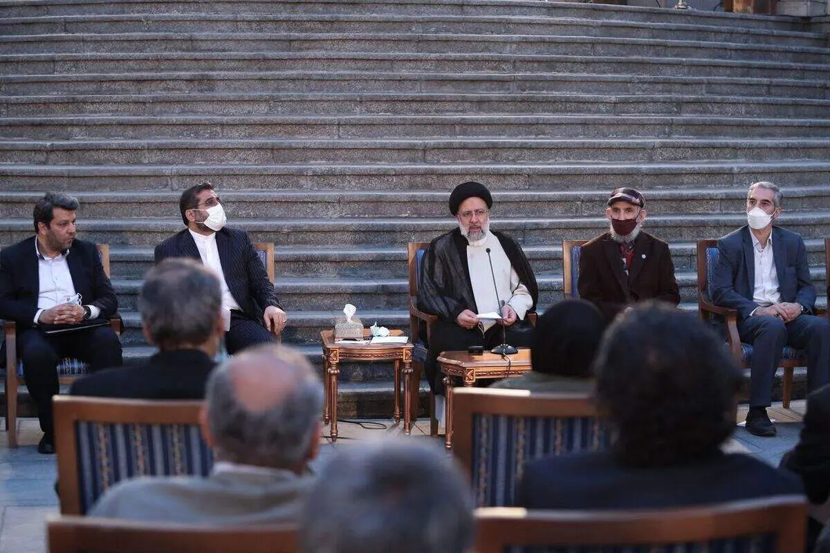رئیسی: کارگروه مشترک بررسی مشکلات هنرمندان تشکیل شود