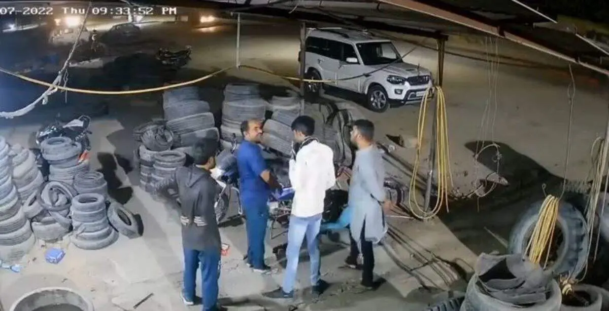 لحظه ترسناک فرونشست زمین + فیلم
