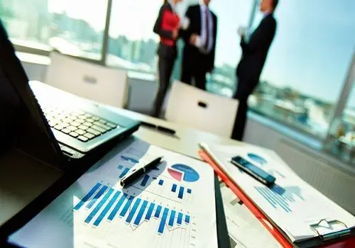 جاذبه‌ی پنهان: با زبان بدن، ناخودآگاه دیگران را تسخیر کنید!