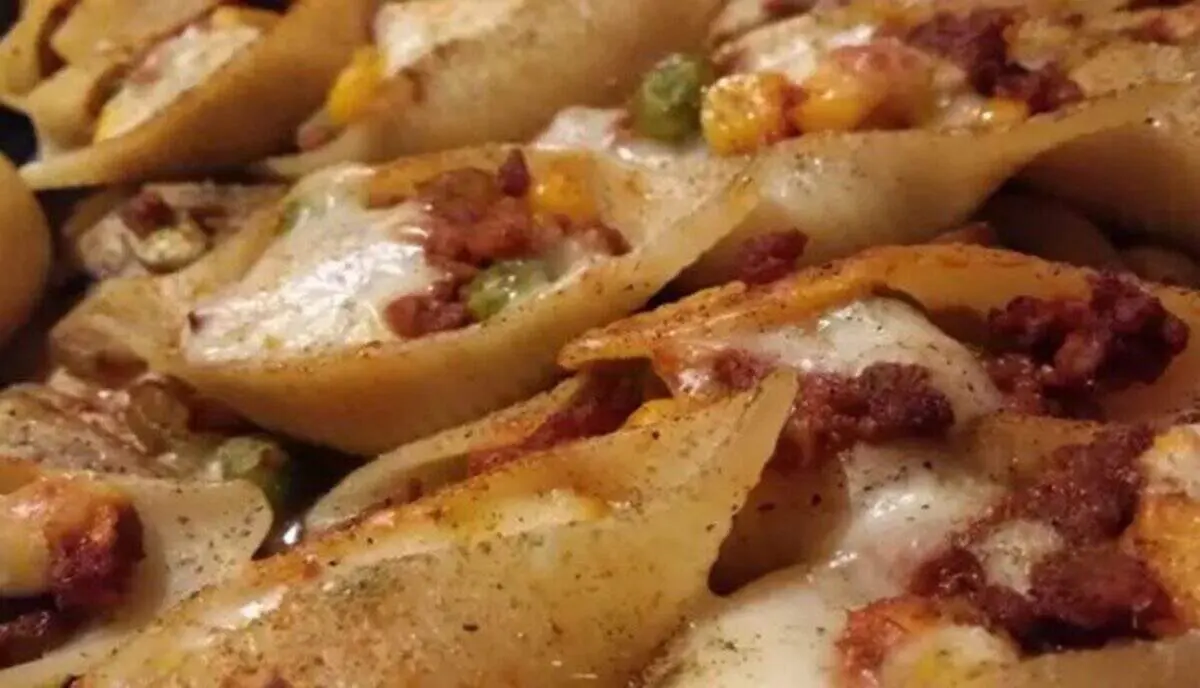 طرز تهیه جامبو شلز با گوشت چرخ کرده