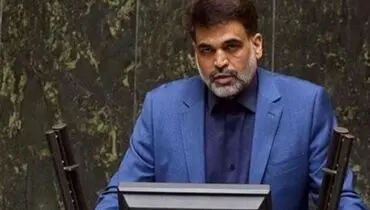 مخالفت با واردات خودرو نشانگر رانت و فساد در تولید و توزیع خودرو است