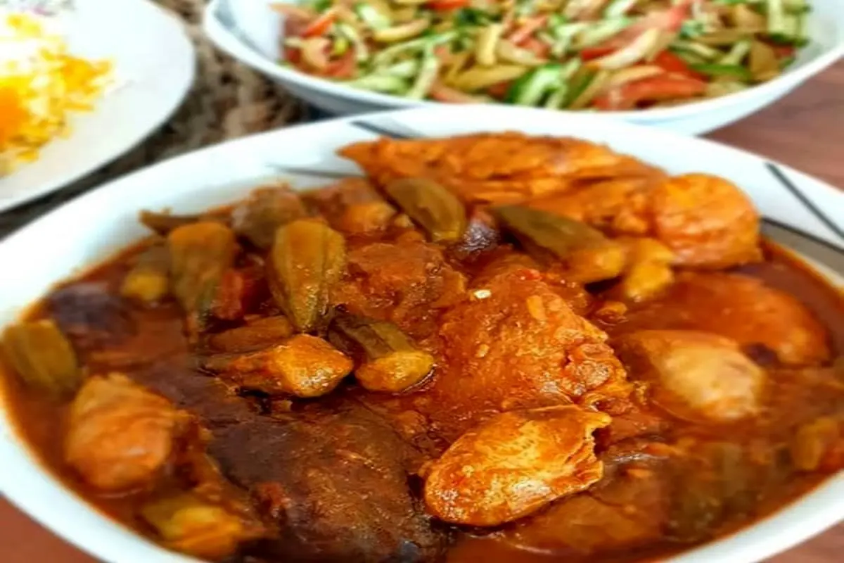 طرز تهیه خورش بامیه و بادمجان