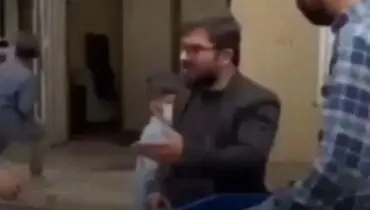 تشویق دانش‌آموزان به کوتاه کردن مو به سبک ناظم لرستانی + فیلم