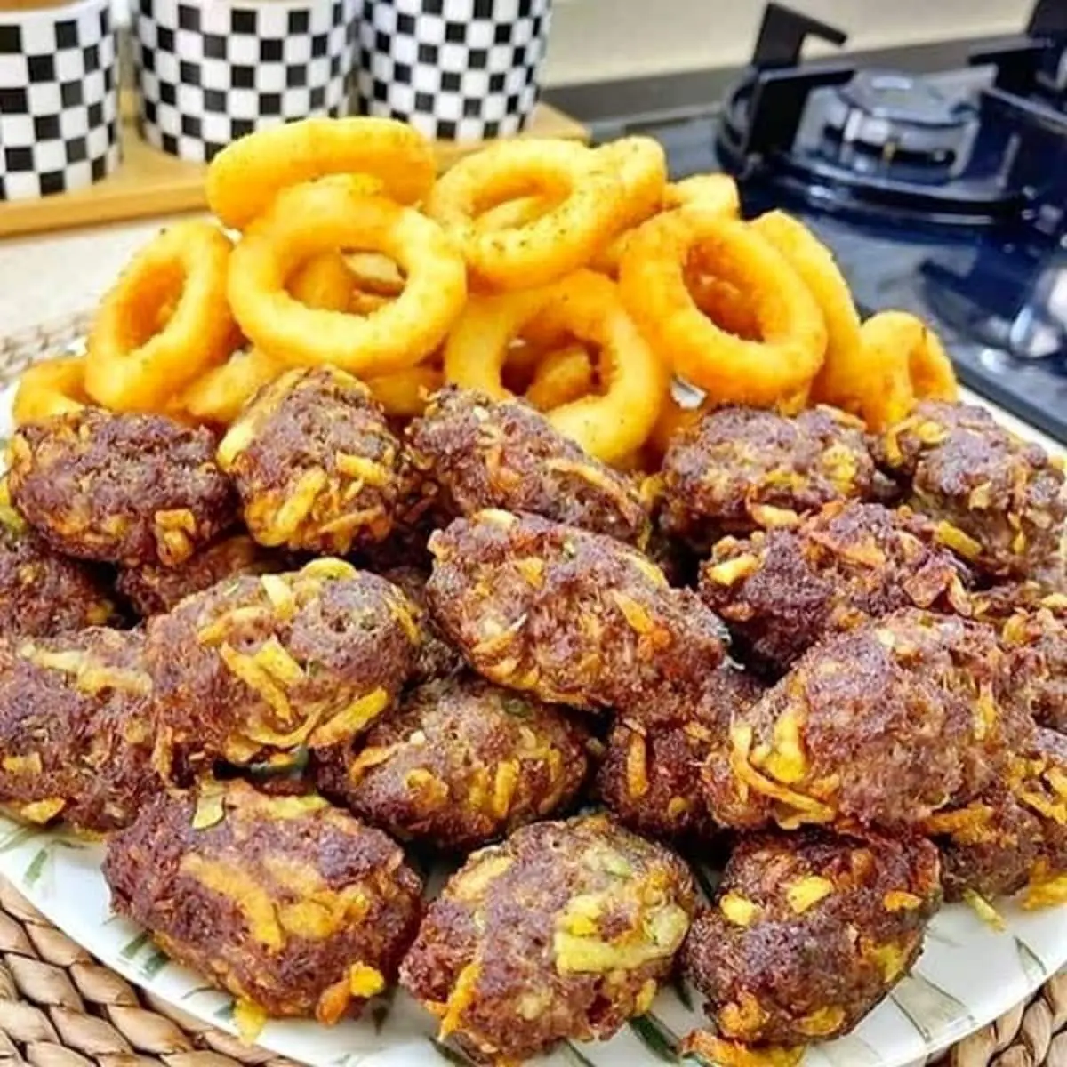 طرز تهیه کوفته پیاز با طعم به یاد ماندنی