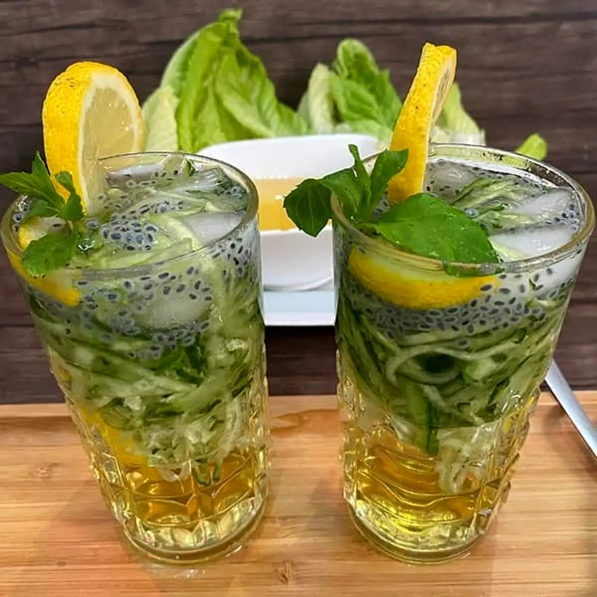 طرز تهیه شربت سکنجبین و خیار به روش سنتی