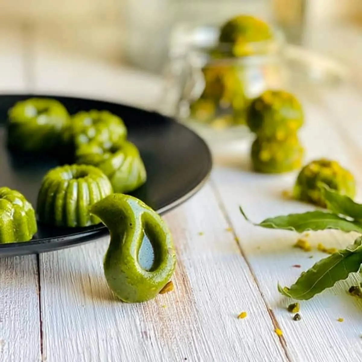 طرز تهیه شیرینی خاورمیانه ، شیرینی پاشا پسته