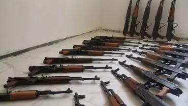 کشف محموله سنگین سلاح جنگی در یک درگیری مسلحانه با مرزبانان