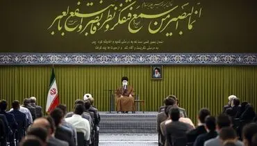 جمعی از دانشجویان با رهبر معظم انقلاب دیدار کردند