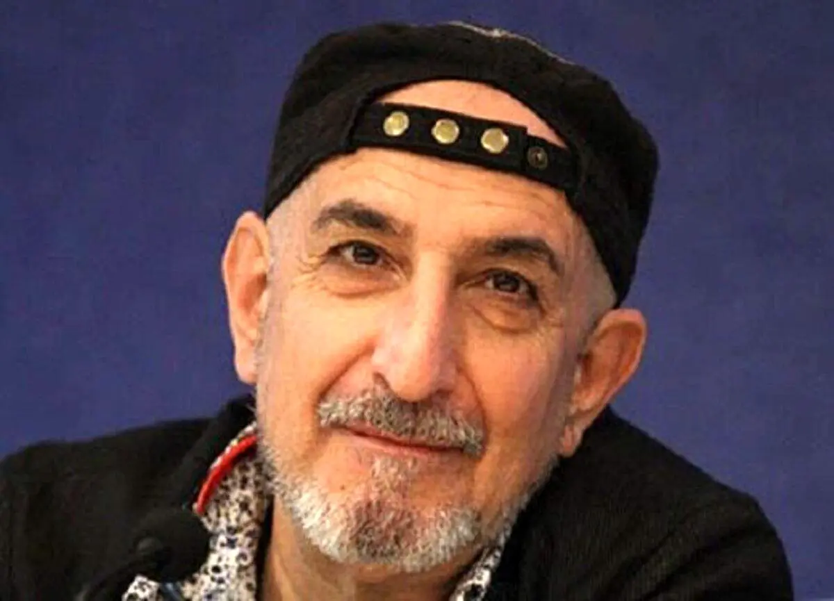 چهره خسیسِ فرهاد آئیش در «مسافران شهر» + عکس