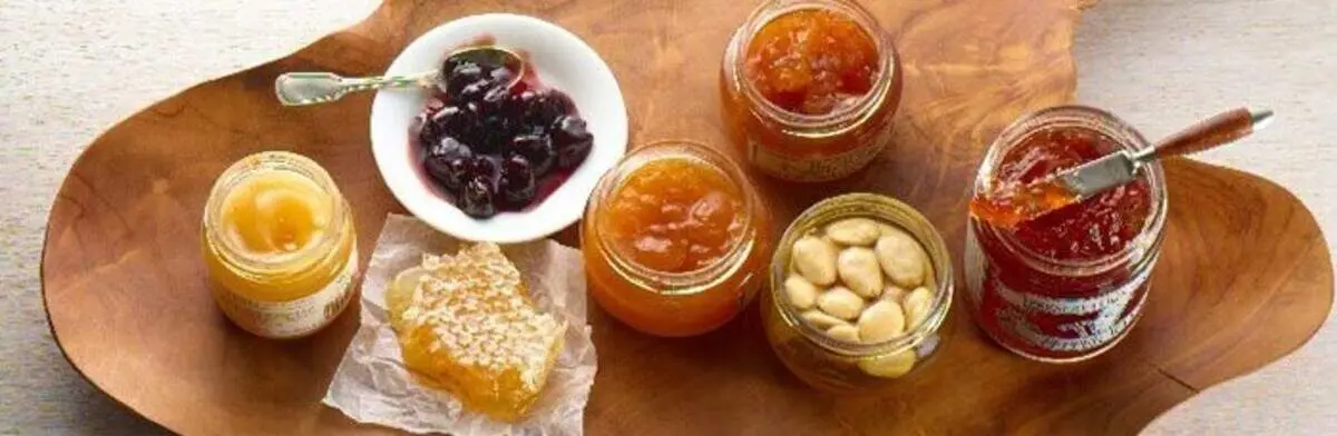 عسل و مربا را برای تمام فصول تهیه کنید