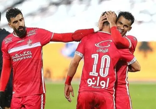 میهمان ویژه تمرین پرسپولیس در دبی+ عکس