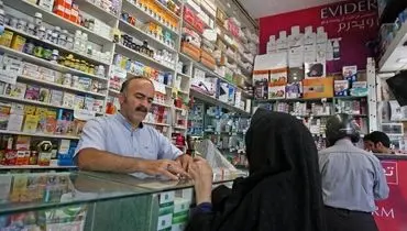 واکنش وزارت بهداشت به محاسبه آزاد قیمت دارو به بهانه قطع سیستم داروخانه