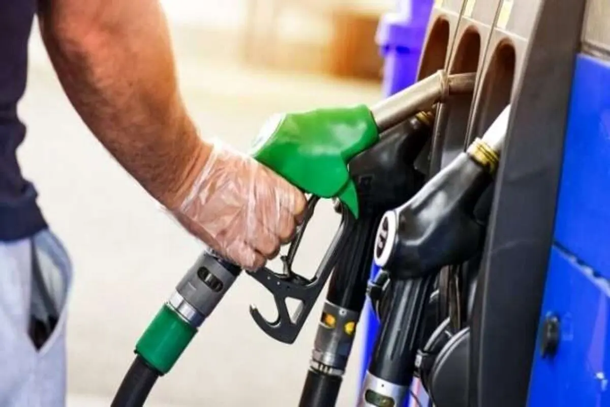 سهمیه بنزین اردیبهشت ماه امشب واریز می شود | سهمیه این ماه چقدر است؟