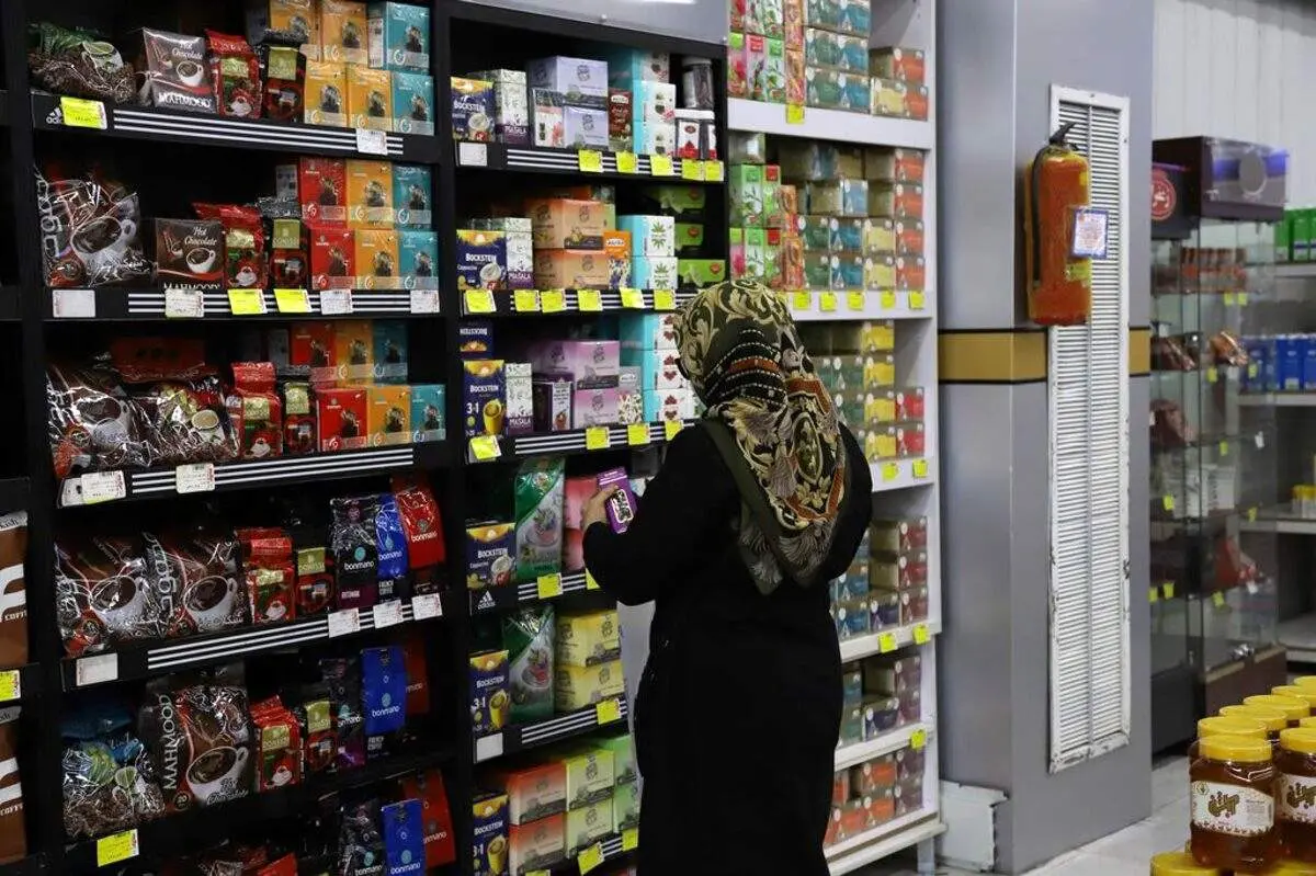 واردکنندگان مکلف به درج قیمت واردات و قیمت مصرف‌ بر روی کالا شدند