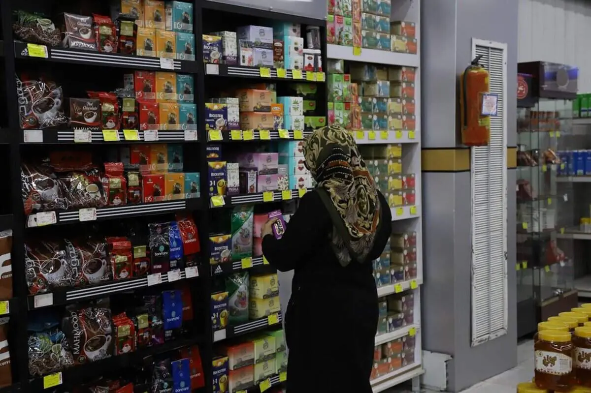 واردکنندگان مکلف به درج قیمت واردات و قیمت مصرف‌ بر روی کالا شدند