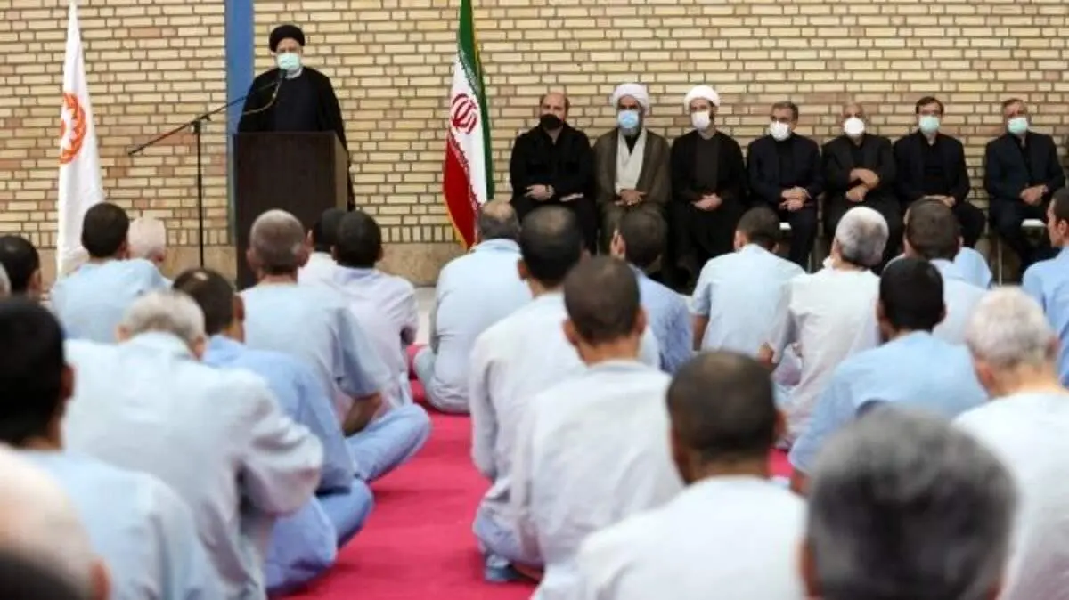 رییس جمهور :در شب‌های قدر قاطعانه تصمیم بگیرید تا دیگر سراغ مواد مخدر نروید