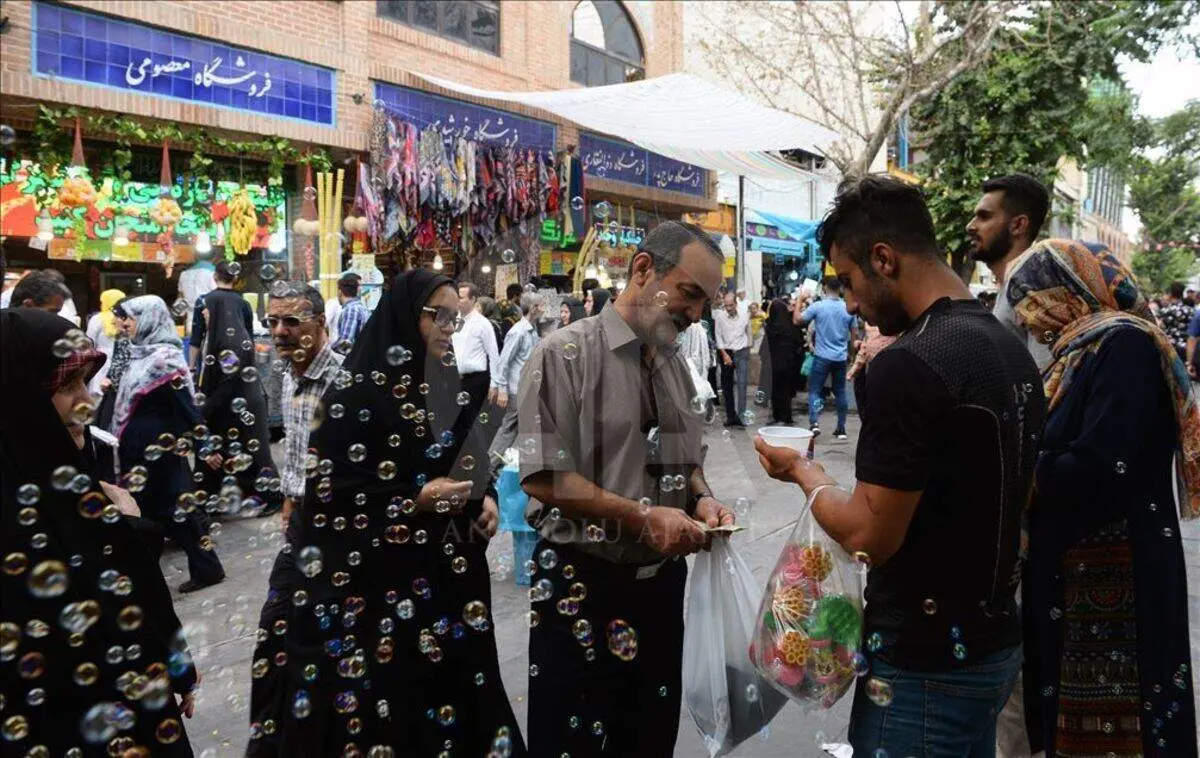 هشدار جدی آیت الله جوادی آملی درباره عواقب گسترش فقر و گرانی های کمر شکن