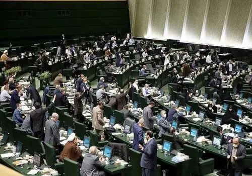 در خواست از مجلس یرای جلوگیری از افزایش تورم