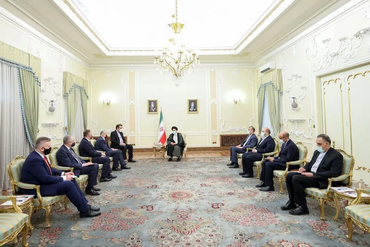 رئیسی: ایران و لهستان از ظرفیت‌های مختلفی برای گسترش روابط برخوردارند