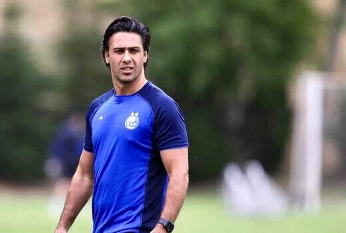 فرهاد مجیدی تعارف یحیی را پس نزد!