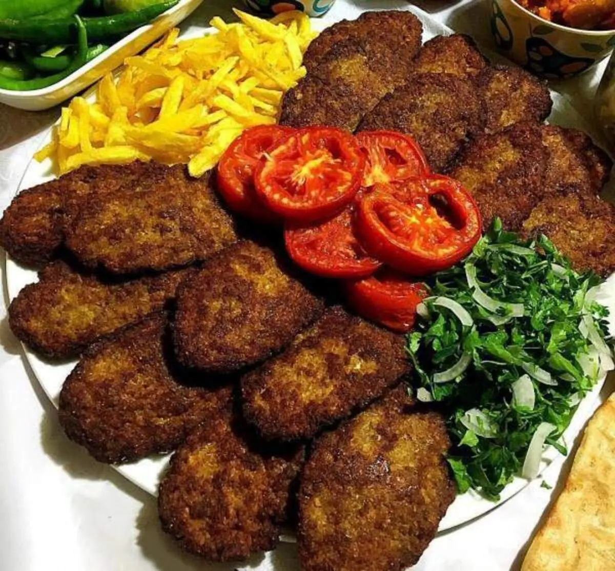 طرز تهیه کتلت بادمجان و سیب زمینی بدون گوشت