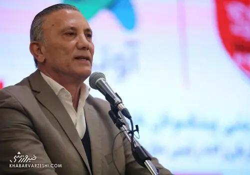 سید جلال حسینی: پرسپولیس ماکت کوچکی از آث میلان است!