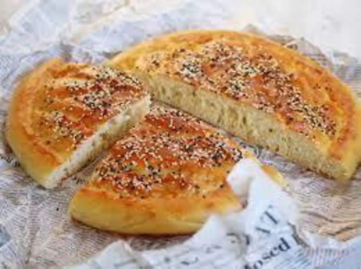 طرز تهیه نان روغنی ساده خانگی بدون فر