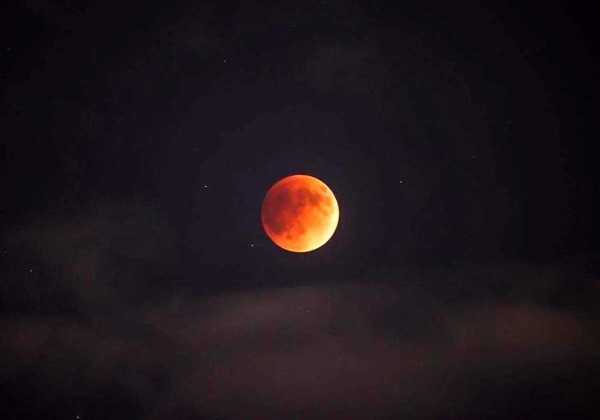 ماه گرفتگی کامل در نیویورک