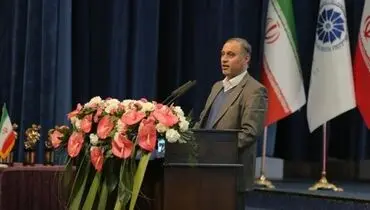 اقتصاد رانتی کشور در اختیار 10 هزار نفر!/ ۳۰ میلیون نفر در کشورهای اطراف از دسترنج مردم ایران استفاده می کردند