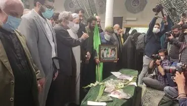 تهرانی‌ها آیت‌الله فاطمی‌نیا را «حسین گویان» بدرقه کردند+فیلم