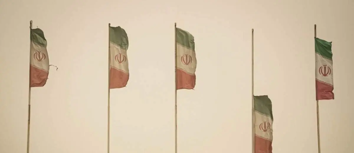 تداوم وزش باد و گرد خاک همچنان ادامه دارد