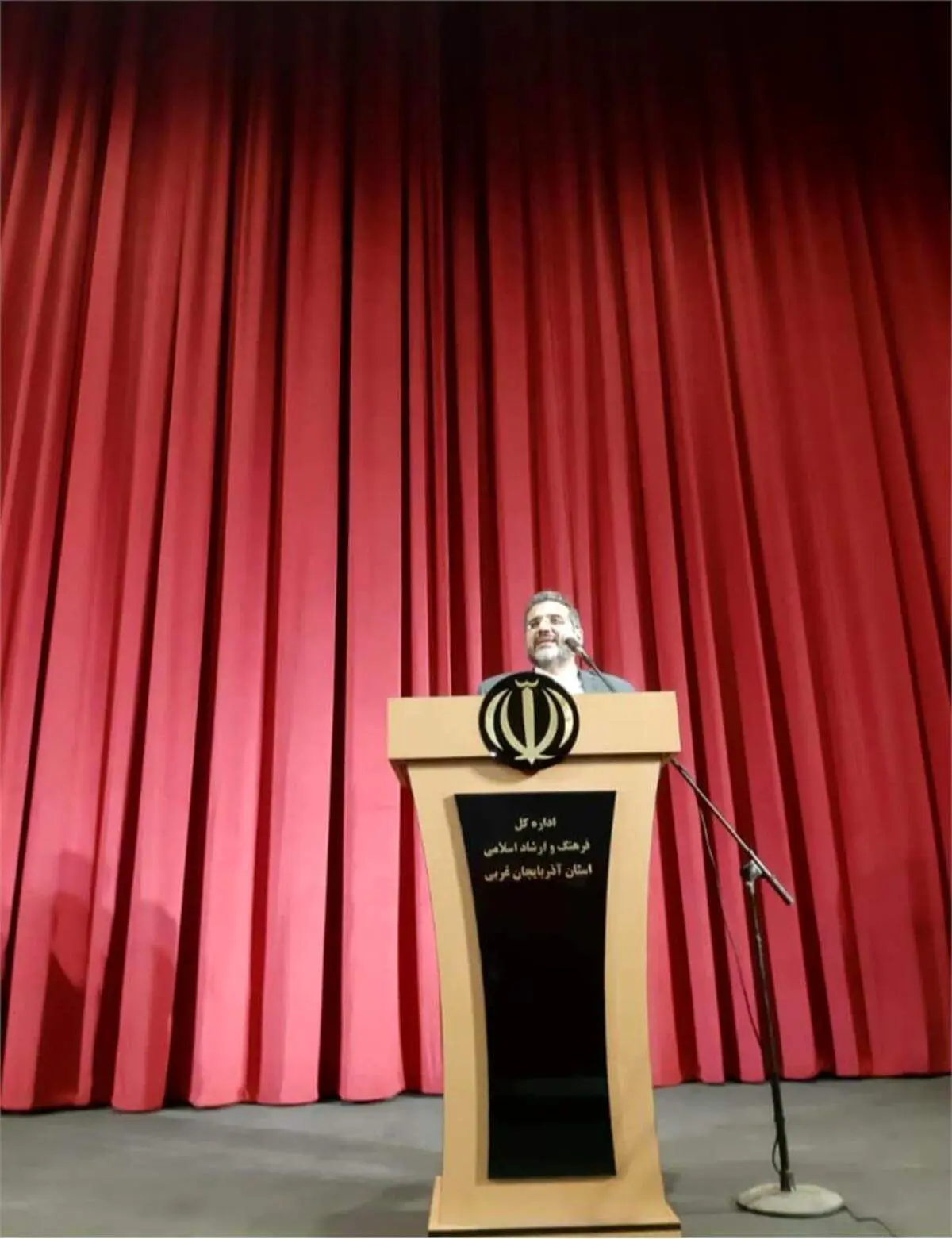 عزم دولت مردمی برای تکمیل و افتتاح تالارهای مرکزی در استان ها