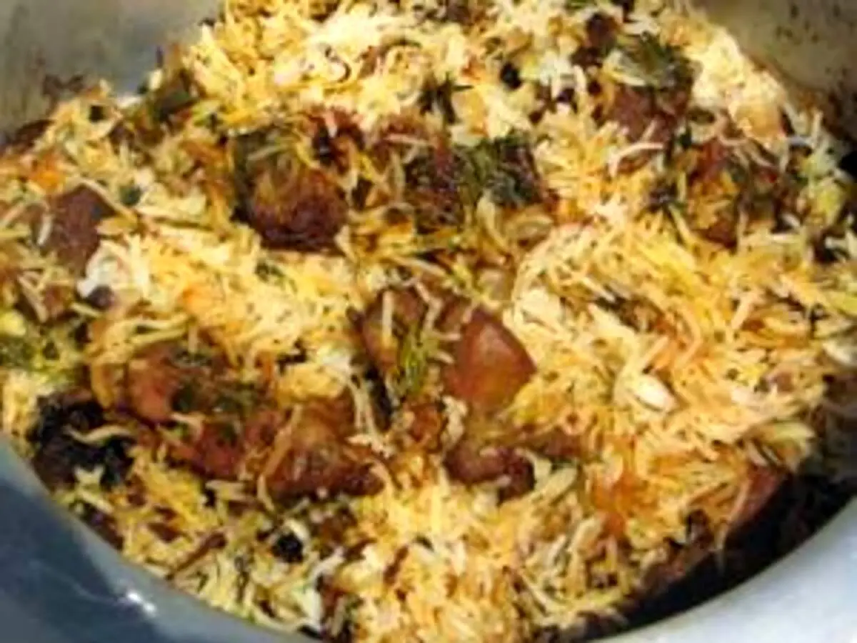 طرز تهیه بریانی پلو با مرغ هندی