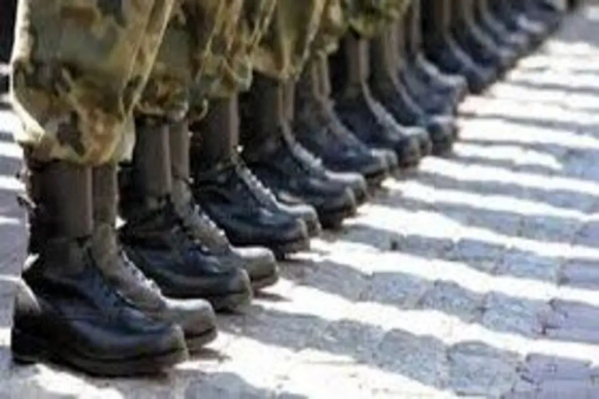 دهنوی: باید معوقه حقوق سربازان ماه بعد داده شود