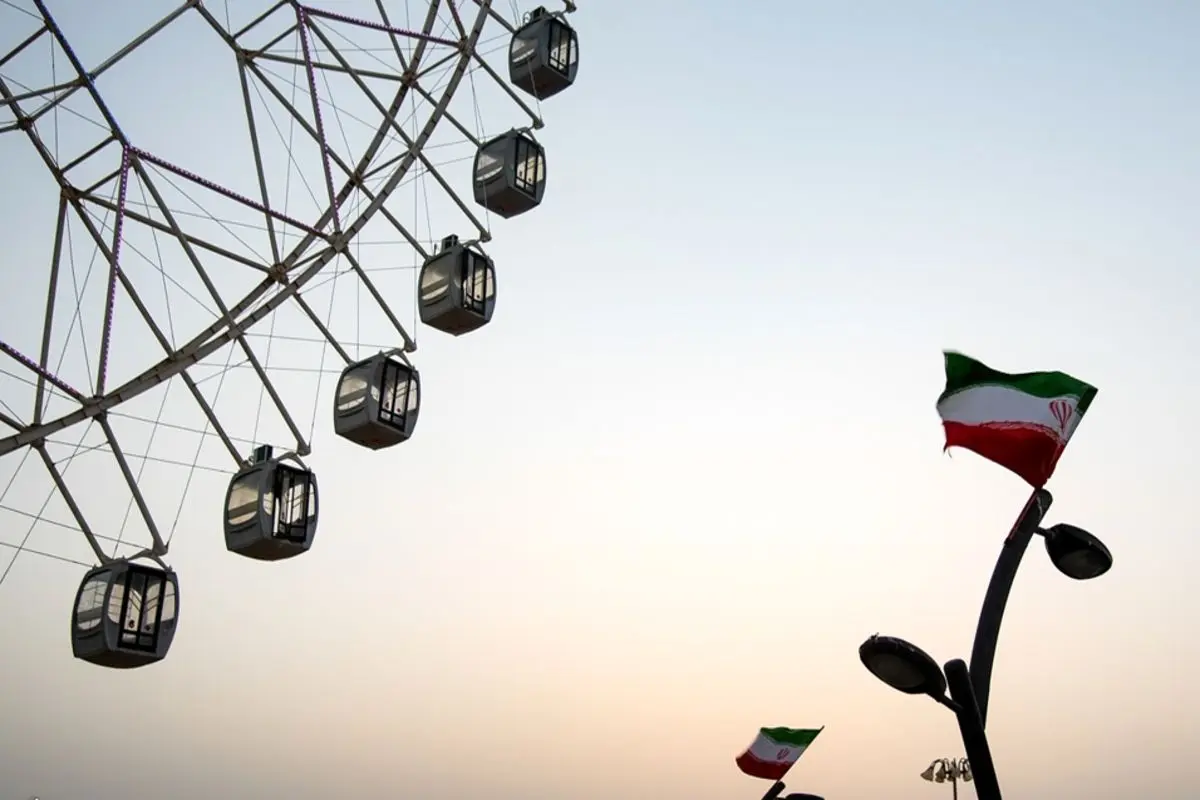 راه اندازی بزرگترین چرخ و فلک کشور - بوشهر