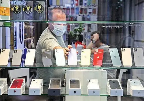 عوارض  واردات گوشی‌های تلفن همراه در سال۱۴۰۵ اعلام شد