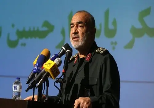 پیکر شهیدان سلامی و شانه‌ئی در حرم حضرت عبدالعظیم حسنی (ع) به خاک سپرده شد

