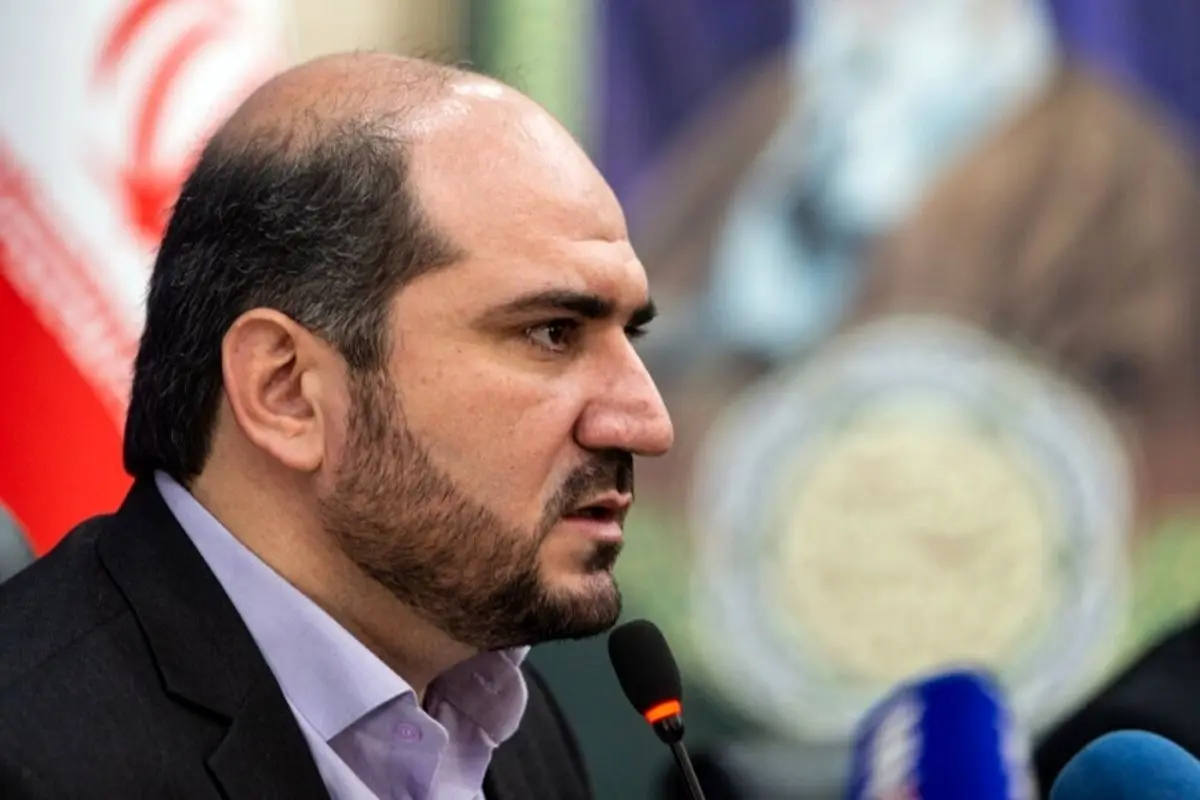 استاندار تهران: نظارت بر توزیع و قیمت‌گذاری کالاهای اساسی ضروری است