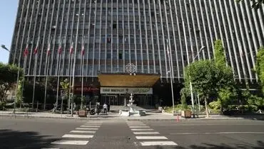 هتل شهر با دستور قضایی تخلیه شد