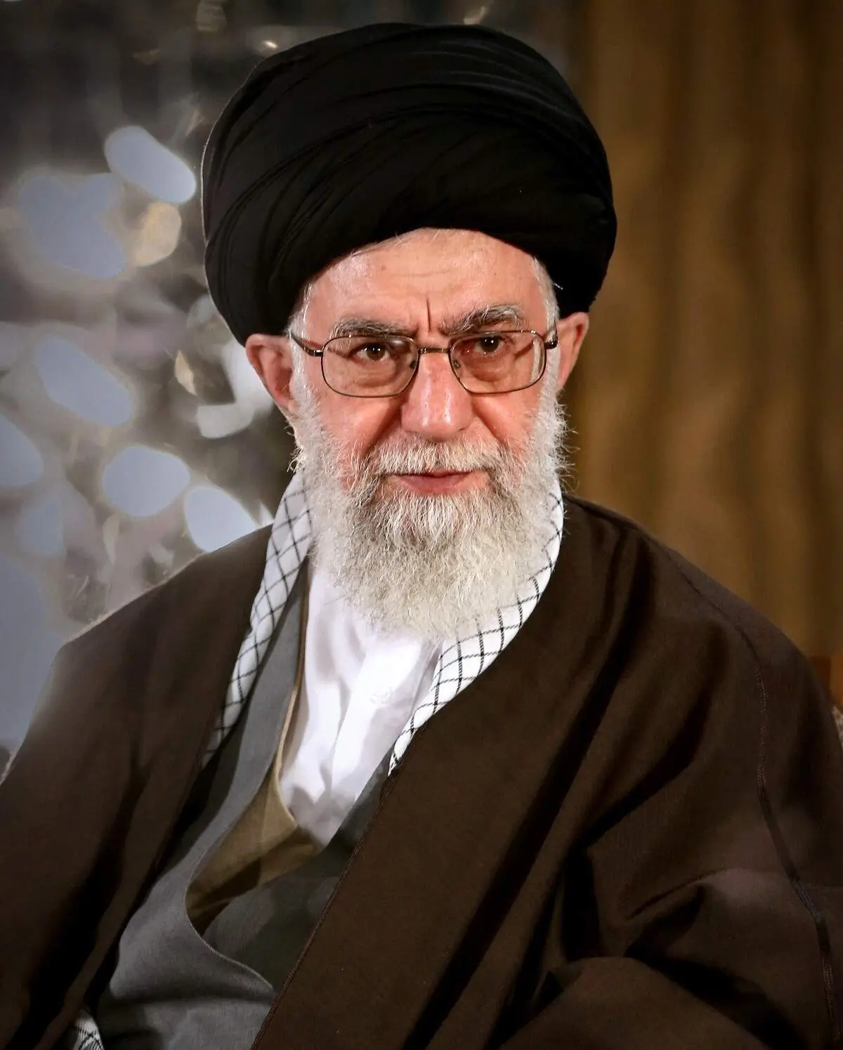 رهبر معظم انقلاب: چند درصد دانش آموزان رونالدو را می‌شناسند؟