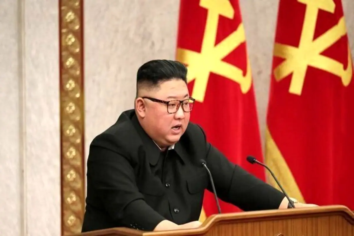 رهبر کره شمالی بالاخره ماسک زد + فیلم