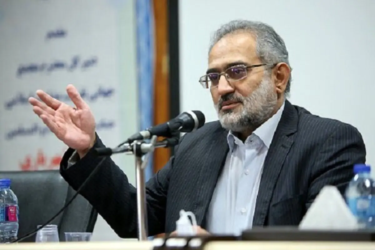 حسینی: پول‌های آزاد شده کشور صرف زیرساخت‌ها می شود