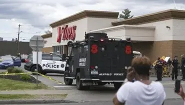 ۱۰ کشته و ۳ زخمی در تیراندازی نژادپرستانه و پخش همزمان اینترنتی