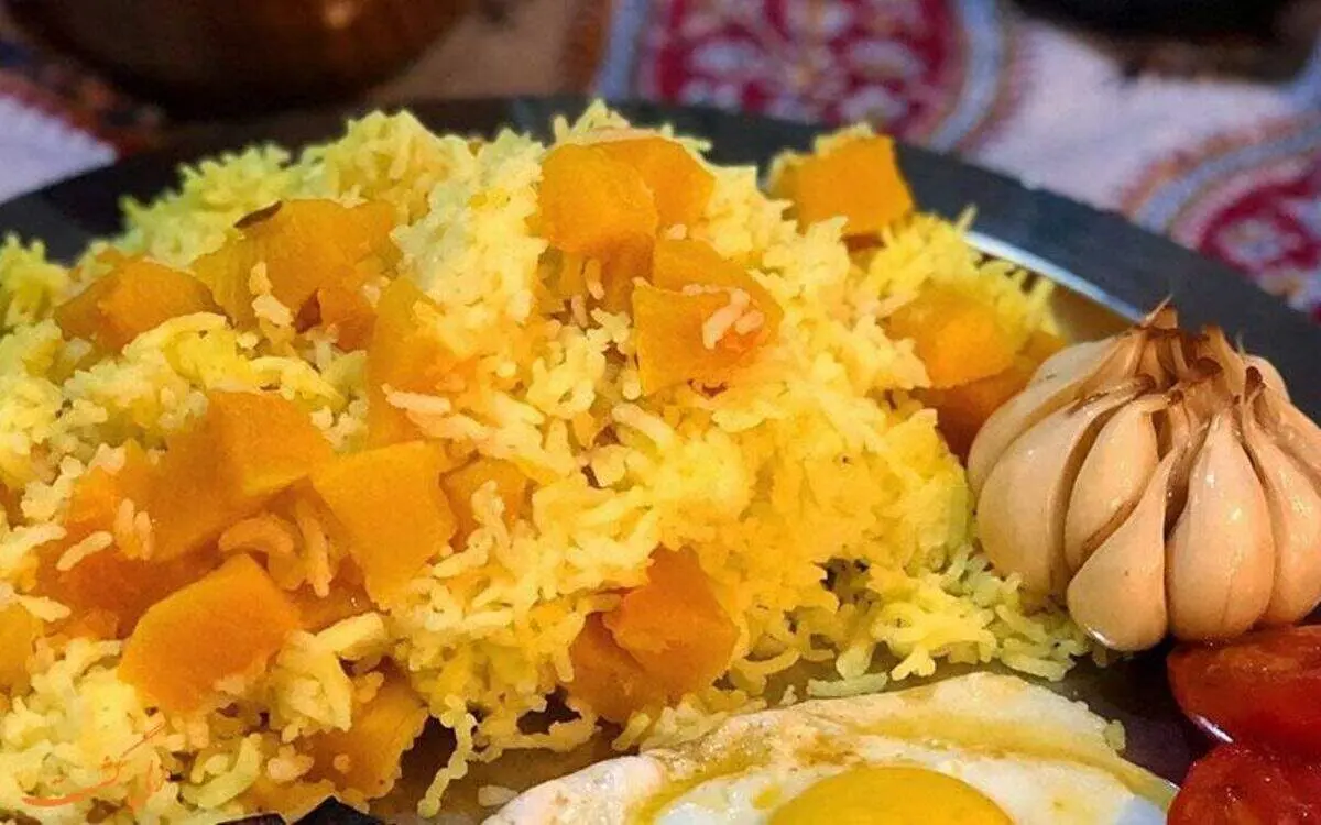 دستور پخت پلو کدو حلوایی خوشمزه و مجلسی با گوشت زعفرانی