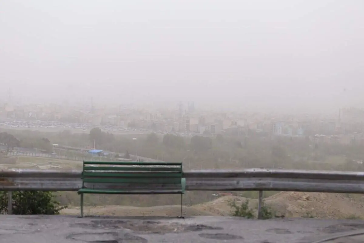 احتمال خیزش گرد و خاک در تهران