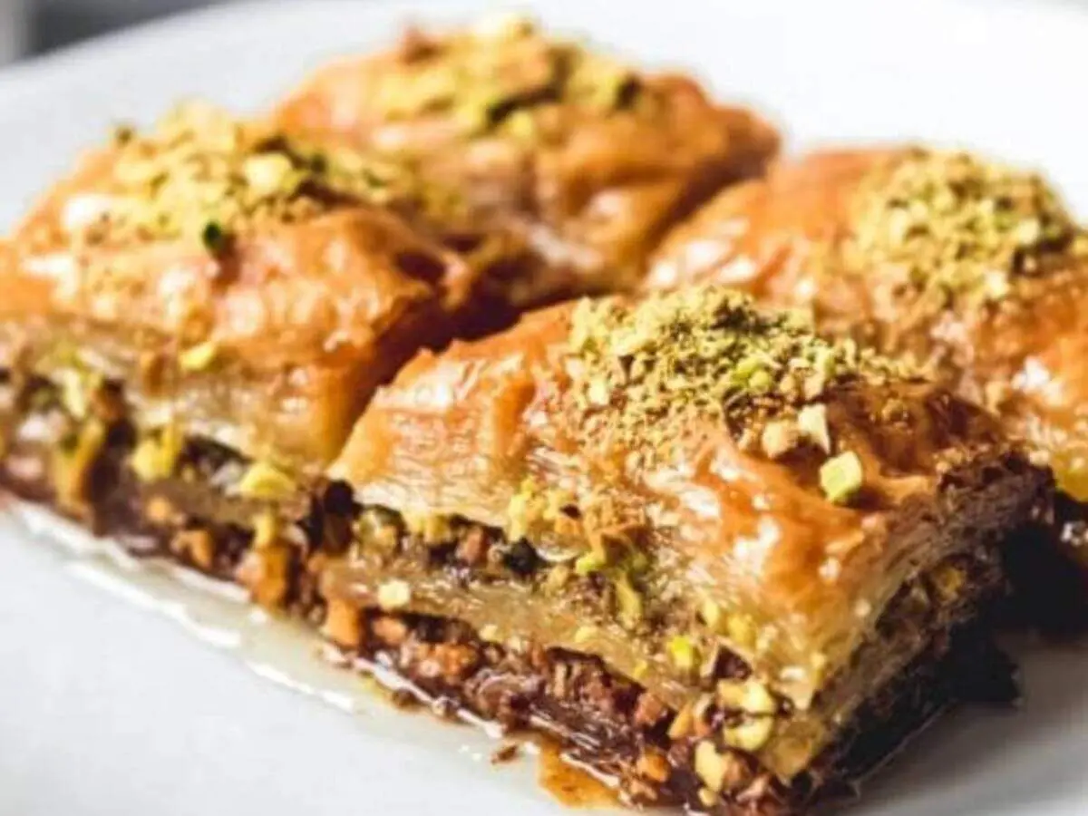 طرز تهیه خمیر یوفکا خانگی برای سمبوسه و بورک