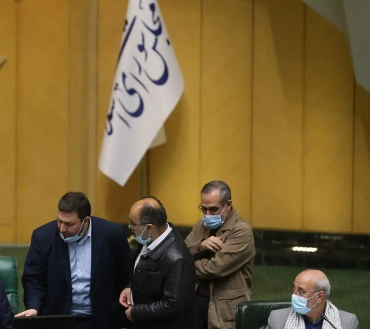 مجلس فردا تعطیل نیست/ نمایندگان با رهبر انقلاب دیدار می‌کنند